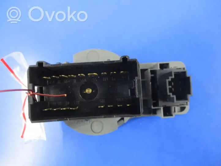 Skoda Octavia Mk1 (1U) Muut laitteet 3B0941531