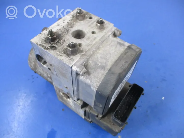 Opel Vectra B ABS-pumppu 90576559