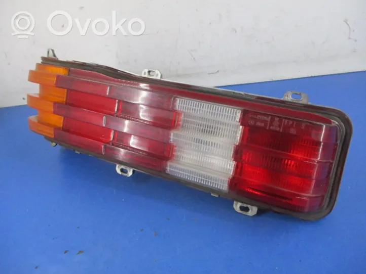 Mercedes-Benz E W123 Lampa tylna 