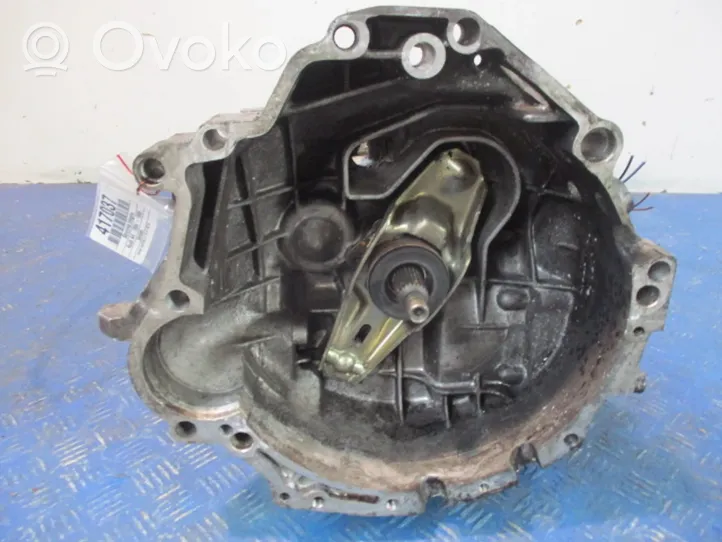 Audi A4 S4 B5 8D Mechaninė 6 pavarų dėžė 