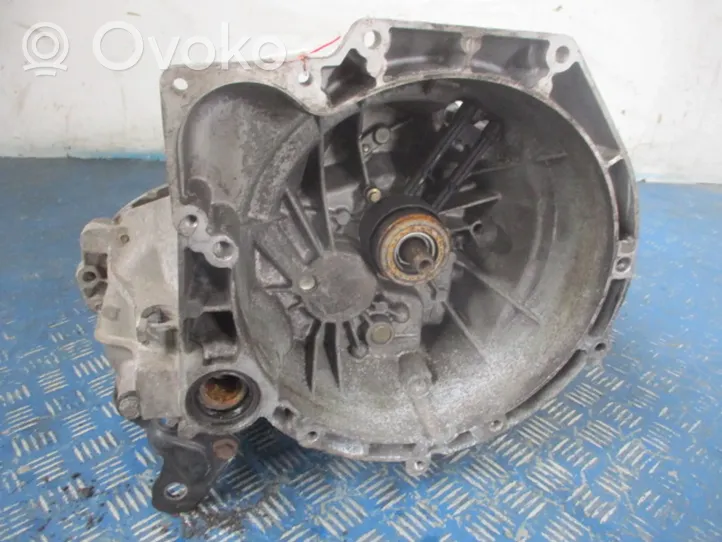 Ford Fiesta Boîte de vitesses manuelle à 6 vitesses 2N1R-7F096-AB