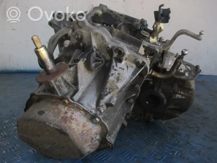 Mercedes-Benz 306 Manual 6 speed gearbox 