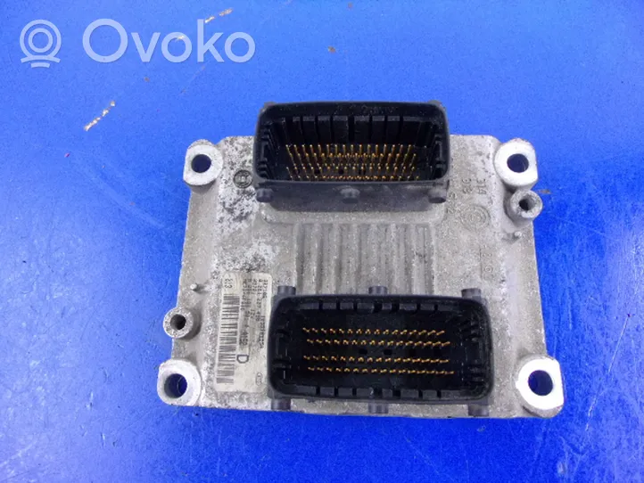 Fiat Palio Komputer / Sterownik ECU silnika 55186501