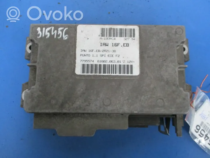 Fiat Punto (176) Unidad de control/módulo ECU del motor 