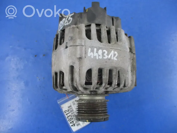 Dacia Sandero Generatore/alternatore 231003831R