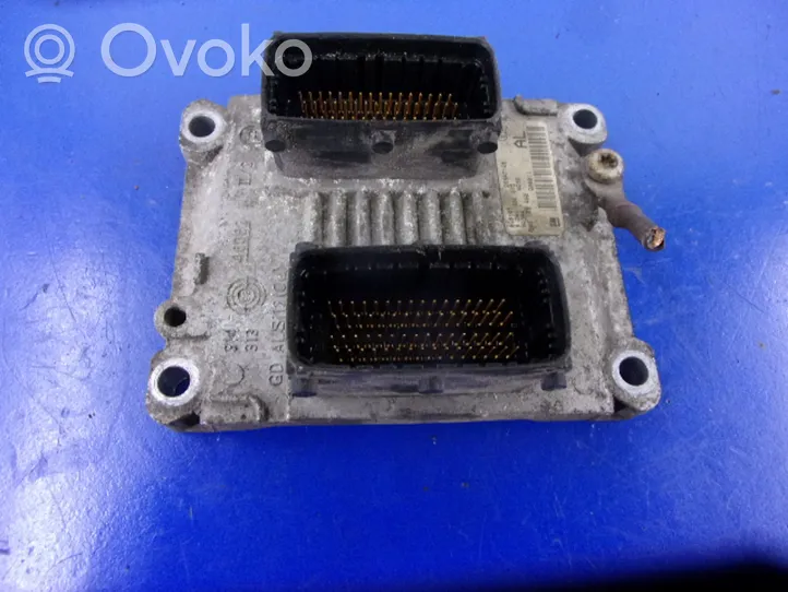 Opel Agila A Komputer / Sterownik ECU silnika 09185450