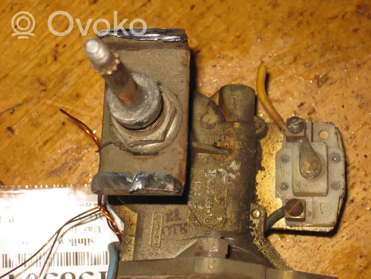 UAZ 469 Front wiper linkage and motor 