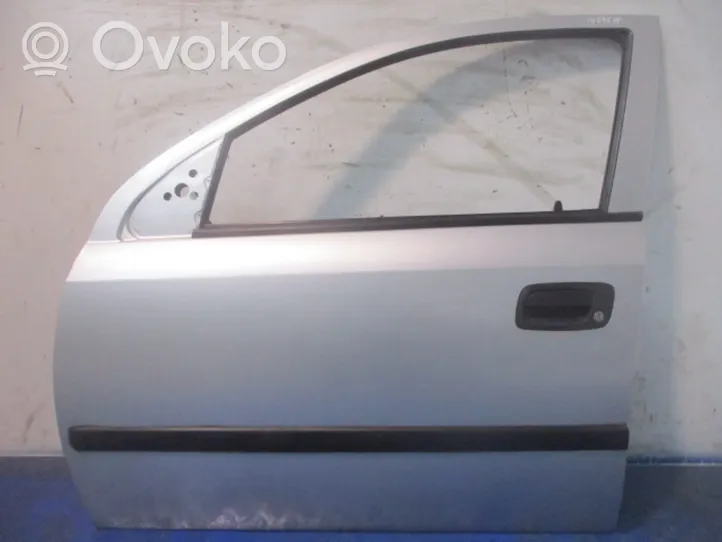Opel Astra G Drzwi przednie 