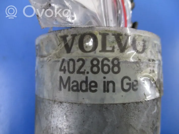 Volvo 740 Mechanizm i silniczek wycieraczek szyby przedniej / czołowej 1342858