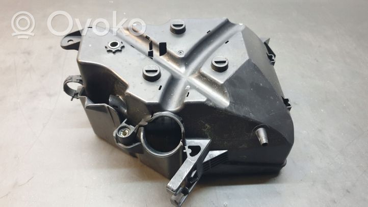 Lancia Delta Module de fusibles 51822217