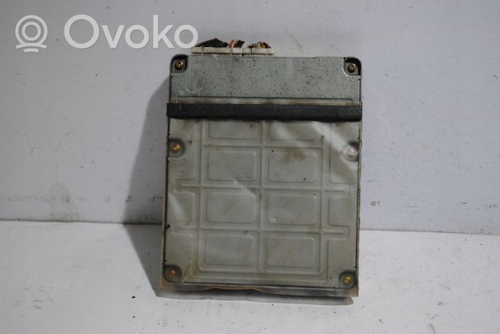 Toyota Yaris Dzinēja vadības bloks 8966152080