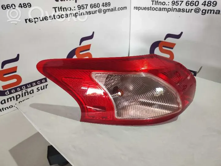 Mitsubishi Lancer X Żarówka lampy tylnej 