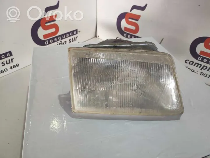 Peugeot 205 Lampa przednia 