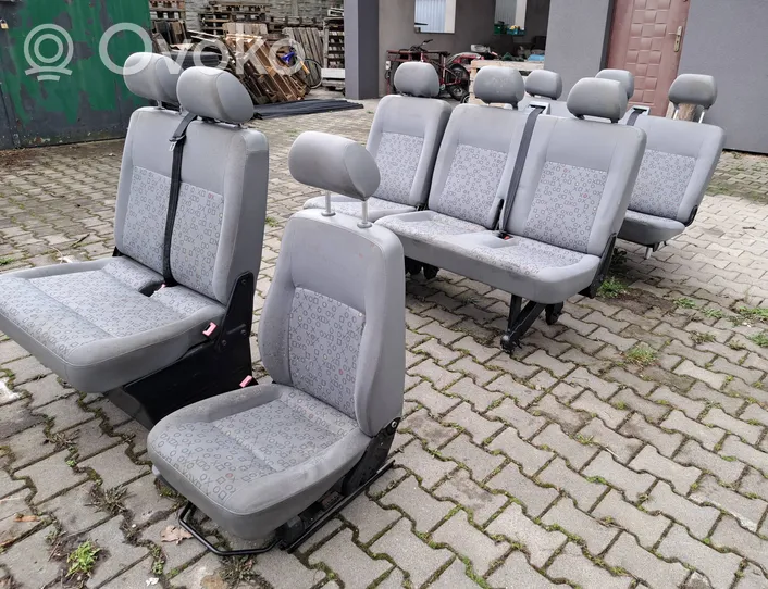 Volkswagen Transporter - Caravelle T5 Garnitures, kit cartes de siège intérieur avec porte 