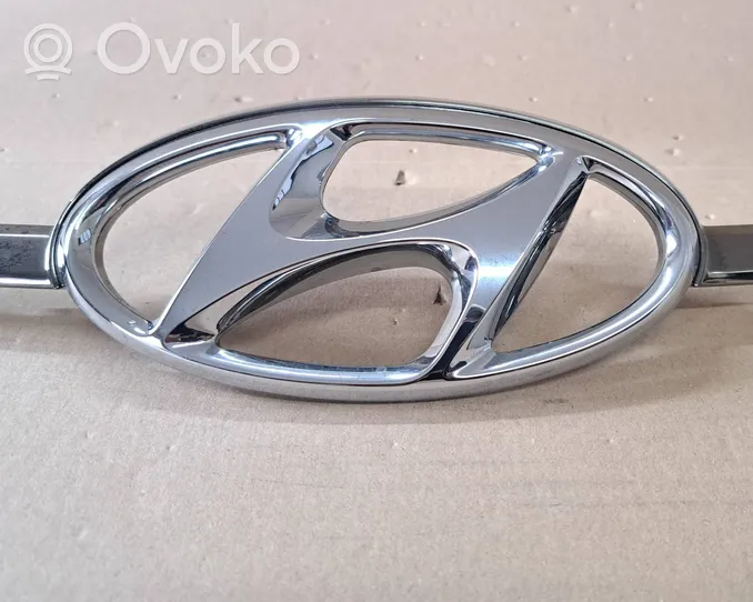 Hyundai i30 Grotelės priekinės 86352-A6010