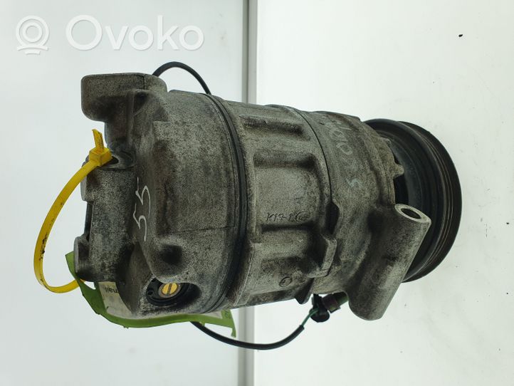 Volkswagen PASSAT B5.5 Air conditioning (A/C) compressor (pump) 