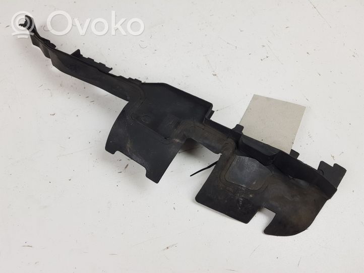 Audi A4 S4 B6 8E 8H Staffa del pannello di supporto del radiatore 