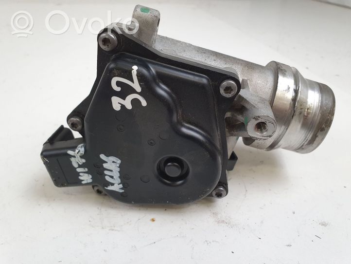 Mercedes-Benz A W176 Clapet d'étranglement A2C82297400