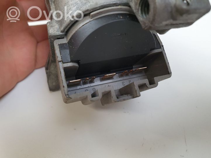 Ford Fiesta Komputer / Sterownik ECU i komplet kluczy 