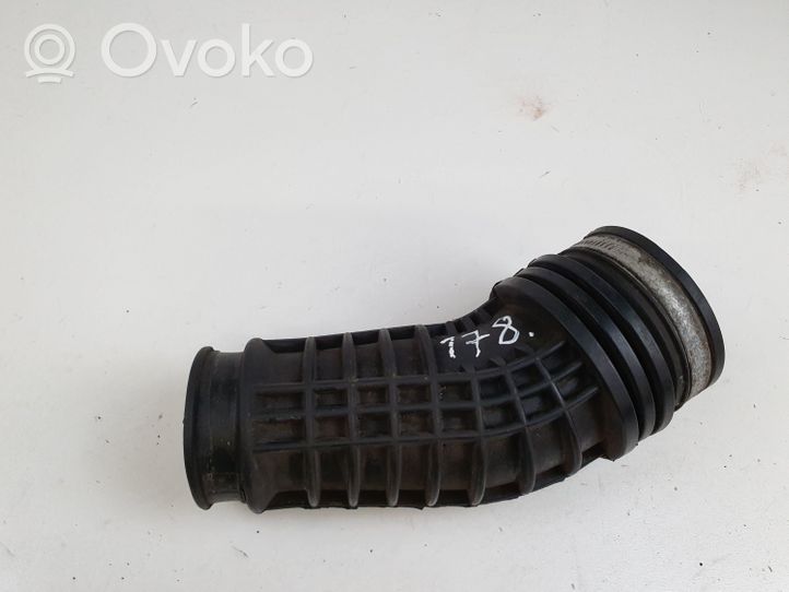 Saab 9-5 Air intake duct part 