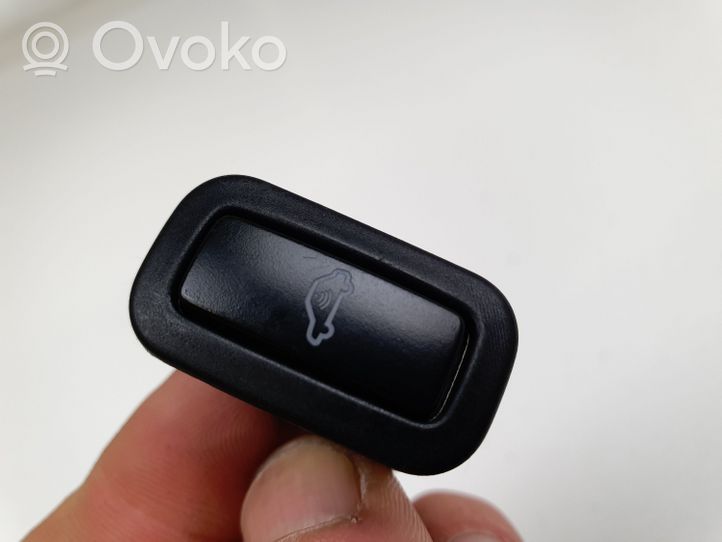 Volkswagen Eos Alarm switch 