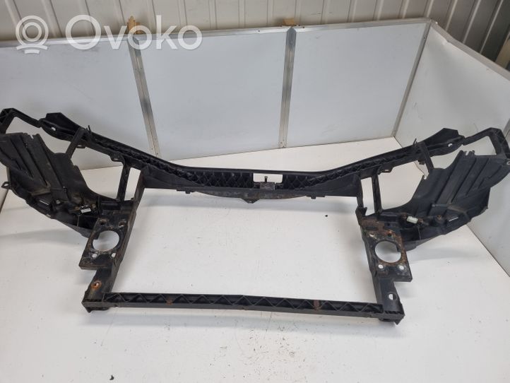 Audi A8 S8 D3 4E Pannello di supporto del radiatore 