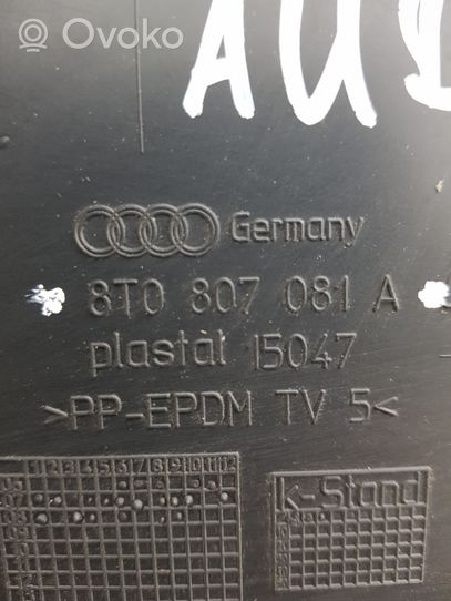 Audi A5 8T 8F Staffa del pannello di supporto del radiatore parte superiore 