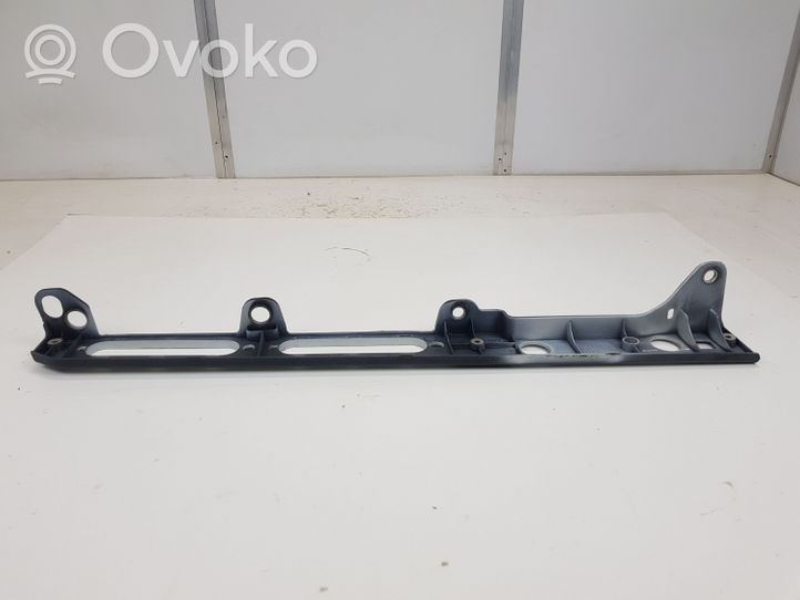 Land Rover Range Rover L405 Supporto di montaggio del parafango 