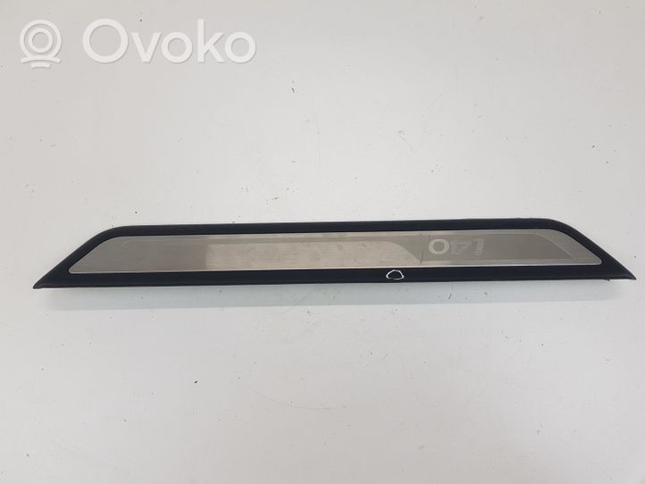 Hyundai i40 Front sill trim cover 