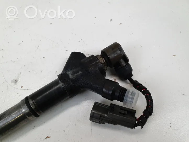 Toyota Corolla Verso AR10 Injecteur de carburant 