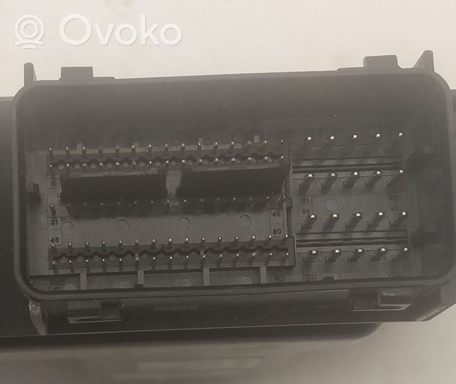 Volvo XC90 Sterownik / Moduł ECU 32242005