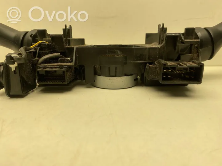 Subaru Outback (BS) Leva/interruttore dell’indicatore di direzione e tergicristallo 17F483