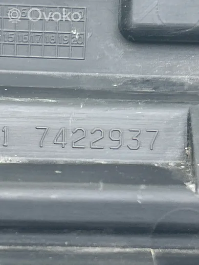 Mini Cooper Countryman F60 Grille calandre supérieure de pare-chocs avant 7422937