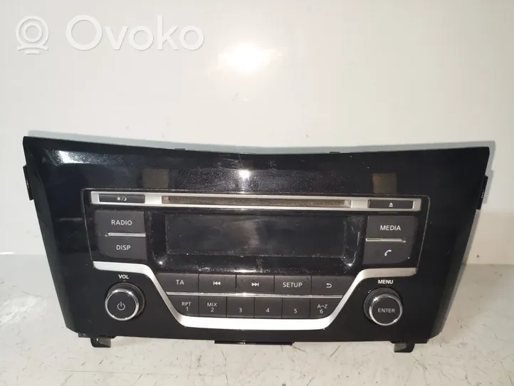 Nissan Qashqai Panel / Radioodtwarzacz CD/DVD/GPS 28185HV00A