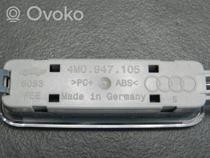 Audi A3 8Y Światło fotela przedniego 4M0947105