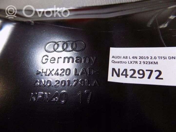 Audi A8 S8 D5 Staffa di fissaggio del serbatoio del carburante 4N0201781A