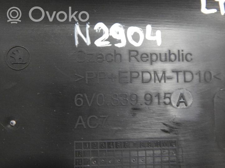 Skoda Fabia Mk3 (NJ) Muu takaoven verhoiluelementti 5G4839015