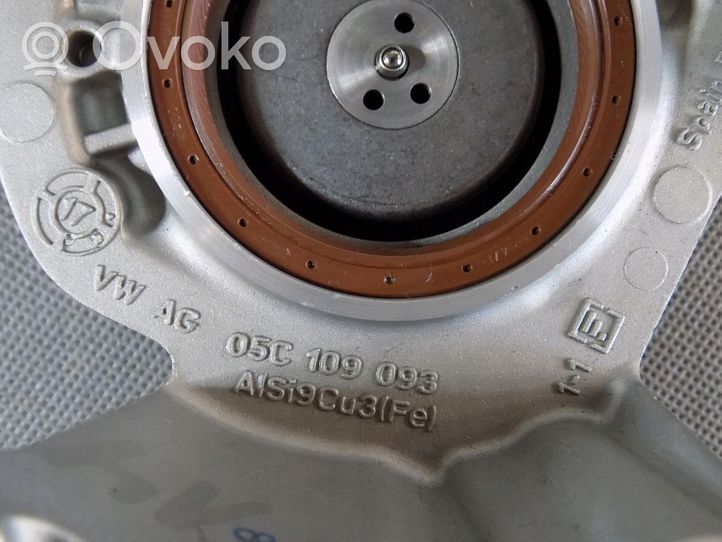 Volkswagen Polo VI AW Kita variklio skyriaus detalė 05C109093