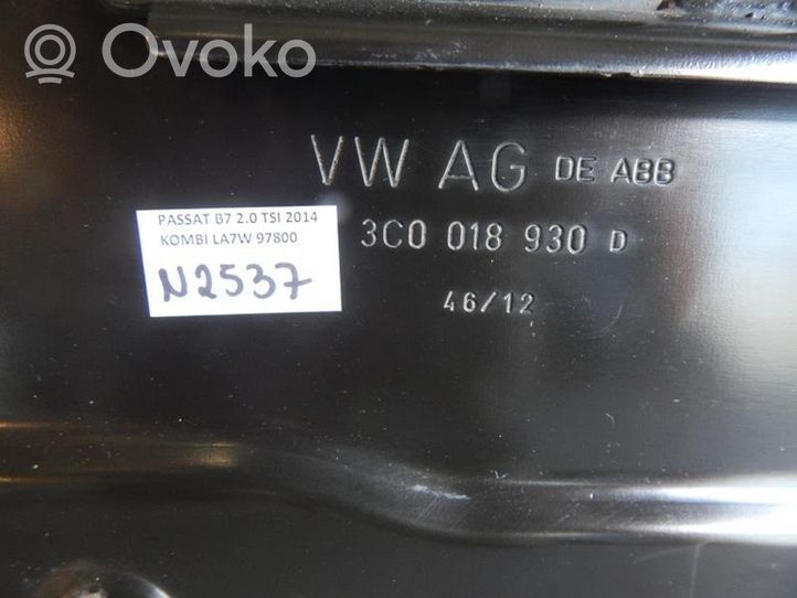 Volkswagen PASSAT B7 Cache de protection sous moteur 3C0018930D