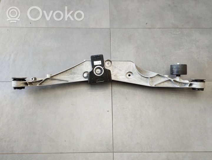 BMW X1 F48 F49 Support de différentiel arrière 6852896