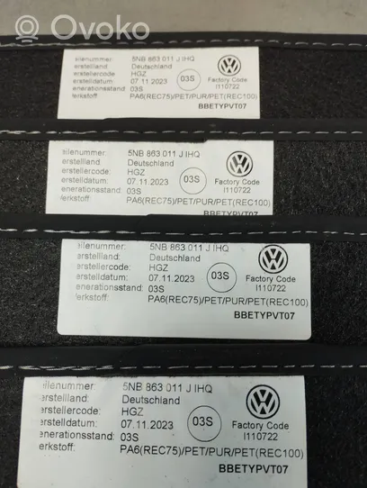 Volkswagen Tiguan Комплект автомобильного коврика 5NB863011J