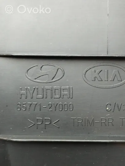 Hyundai ix35 Tavaratilan kynnyksen suoja 857712Y000