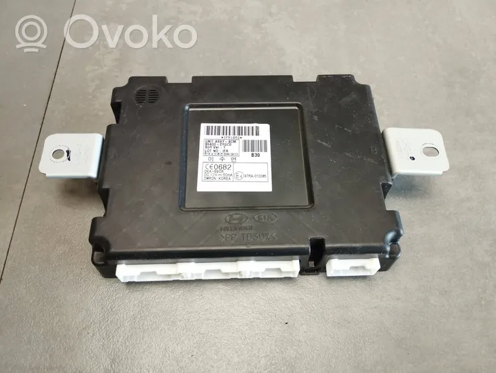 Hyundai ix35 Sterownik / Moduł ECU 954002YGC0