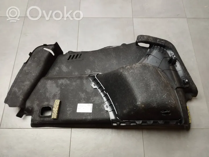 Audi A3 S3 8V seitliche Verkleidung Kofferraum 8V5863887R