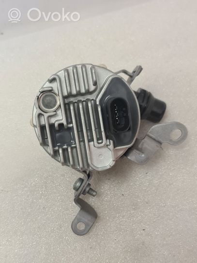 Mercedes-Benz C W206 Pompe à eau de liquide de refroidissement A0005001901