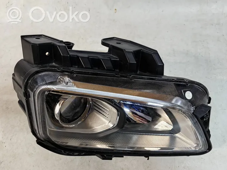 Hyundai Kona I Lampa przednia J9921-21020