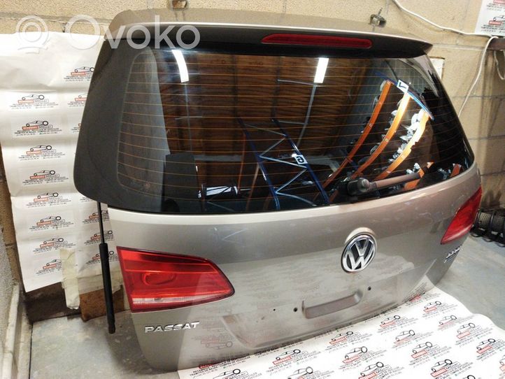 Volkswagen Passat Alltrack Takaluukun/tavaratilan kansi 