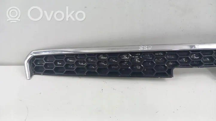 Chevrolet Captiva Grille calandre supérieure de pare-chocs avant 