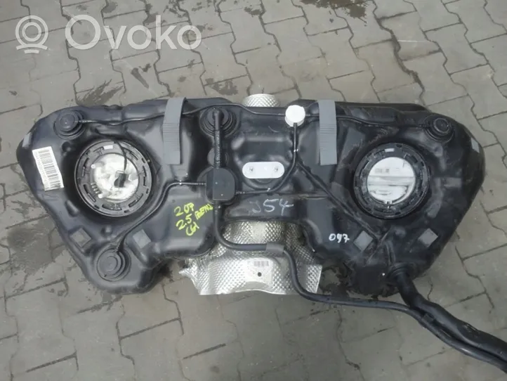 Mercedes-Benz E C207 W207 Serbatoio del carburante A2044708201