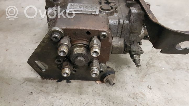 Volkswagen Caddy Fuel injection high pressure pump 068130107J